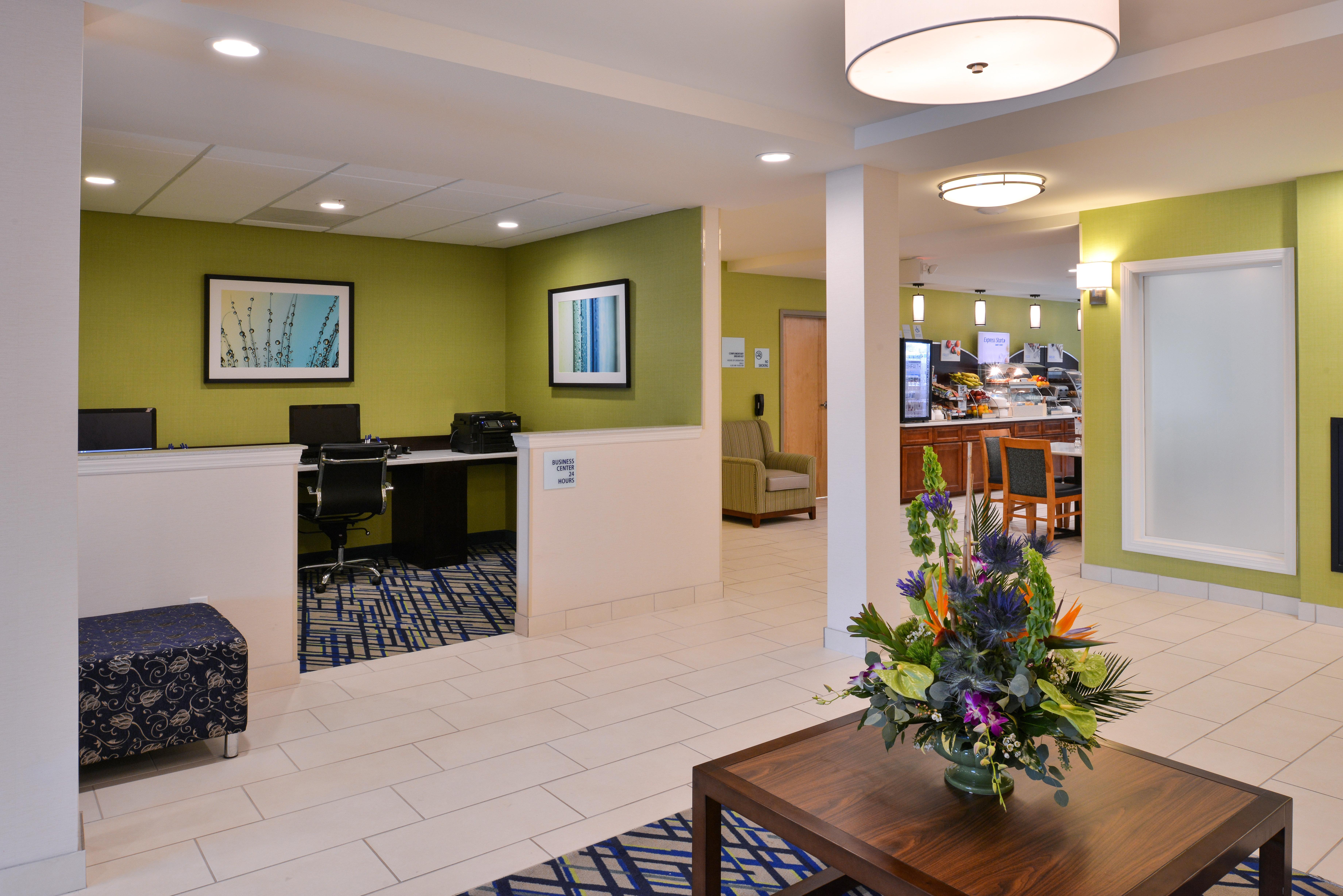 Holiday Inn Express And Suites West Ocean City By Ihg Bagian luar foto
